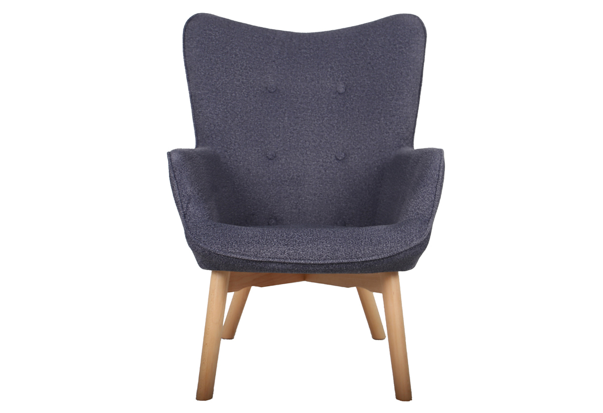 Απεικονίζεται η πολυθρόνα en face.